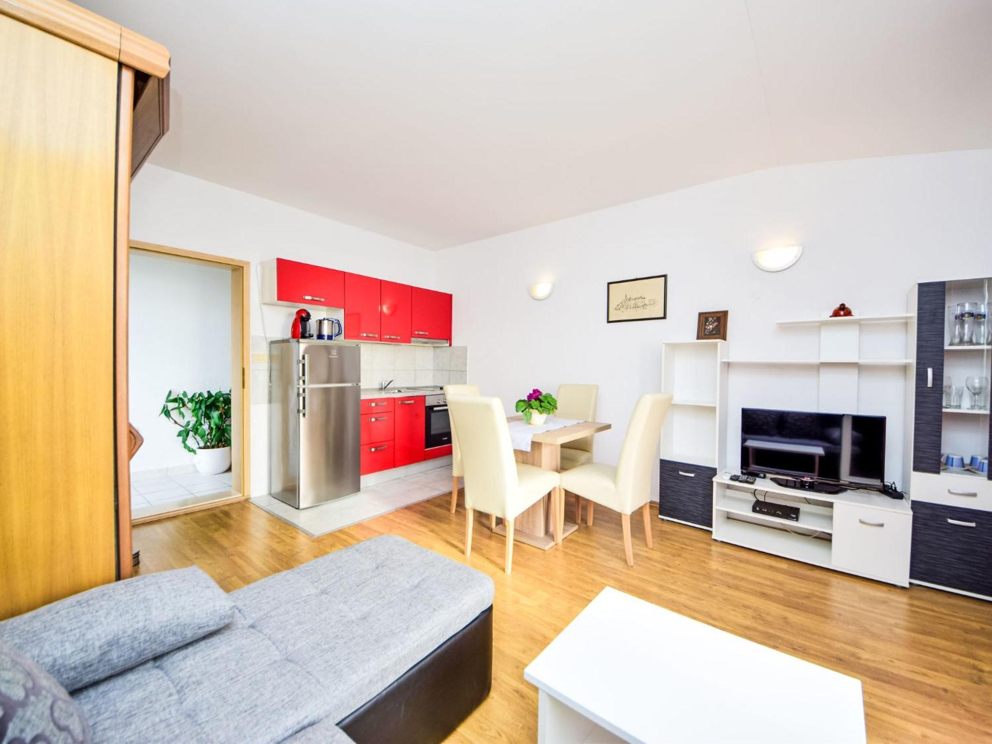 Apartment Mira-2 By Interhome Makarská Exteriér fotografie